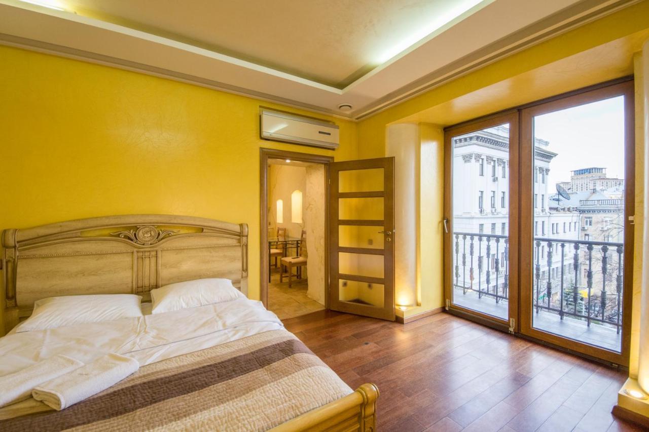 Dayflat Apartments Maidan Area Kiev Exterior foto