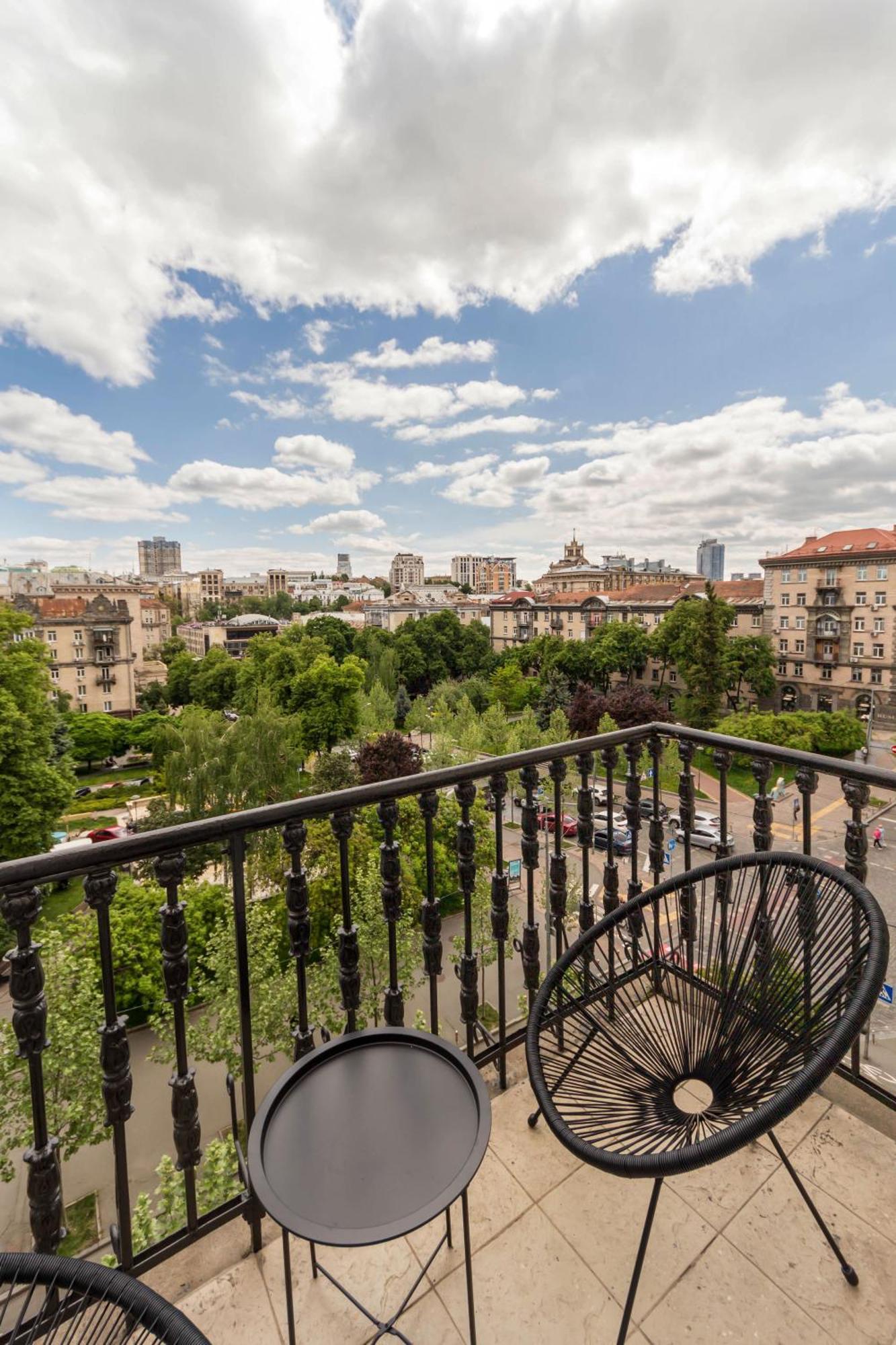 Dayflat Apartments Maidan Area Kiev Exterior foto